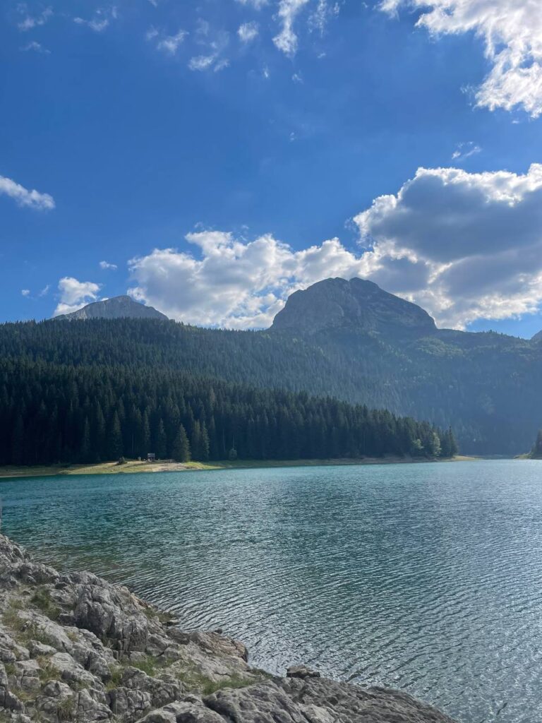 «Країна гір і моря… Моя Чорногорія»