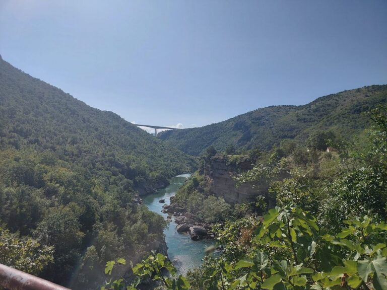 «Країна гір і моря… Моя Чорногорія»