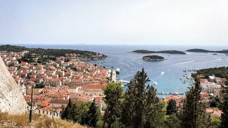 «Just Hvar. Просто Хвар» (7 ночей на морі в Хорватії)