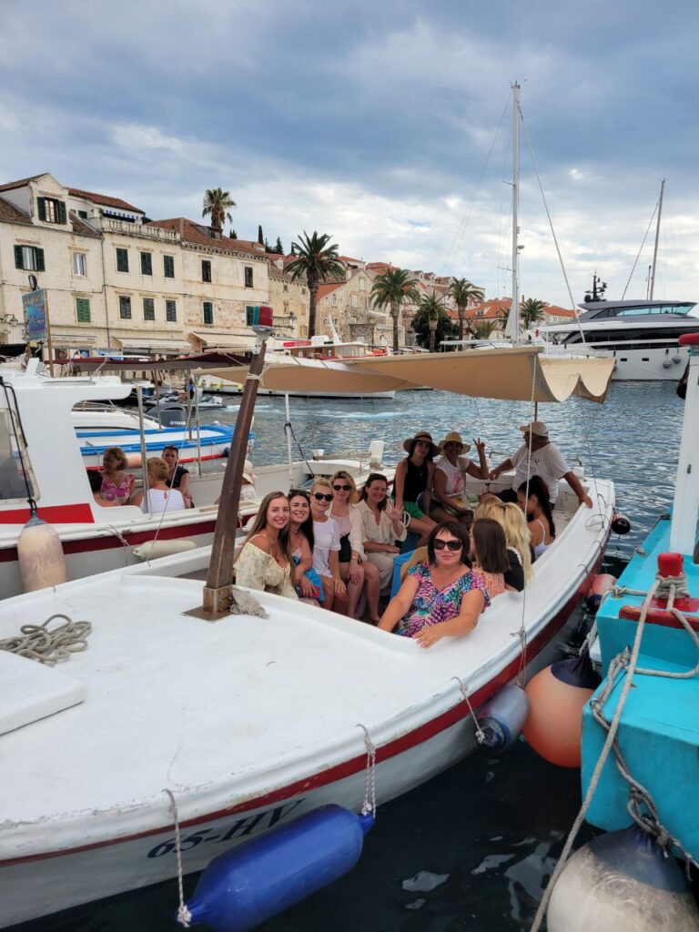 «Just Hvar. Просто Хвар» (7 ночей на морі в Хорватії)