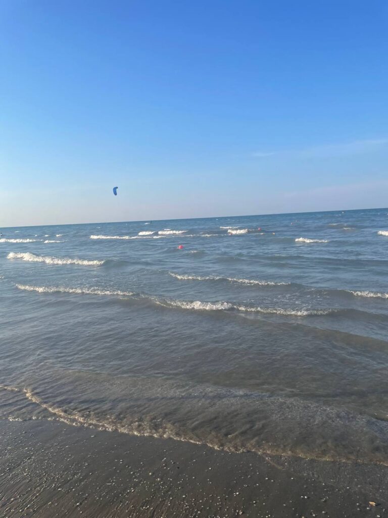 «Яскраві барви Адріатики: 6 ночей на морі в Ріміні»
