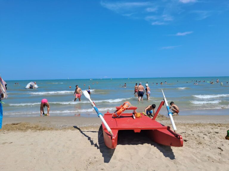 «Яскраві барви Адріатики: 6 ночей на морі в Ріміні»