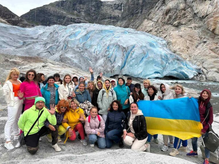 «За покликом серця… Норвегія!» 5 днів в Норвегії! (Язик Троля, 8 фіордів, льодовик Нігардсбрін, Дорога Орлів та Тролів, гора Далснібба, Атлантична Дорога!)
