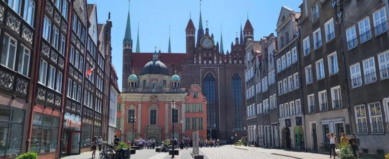 «Скандинавський Хіт: Льодовик Нігардсбрін, Атлантична Дорога, Дорога Орлів та Тролів, гора Далснібба, 6 фіордів та 4 столиці!»