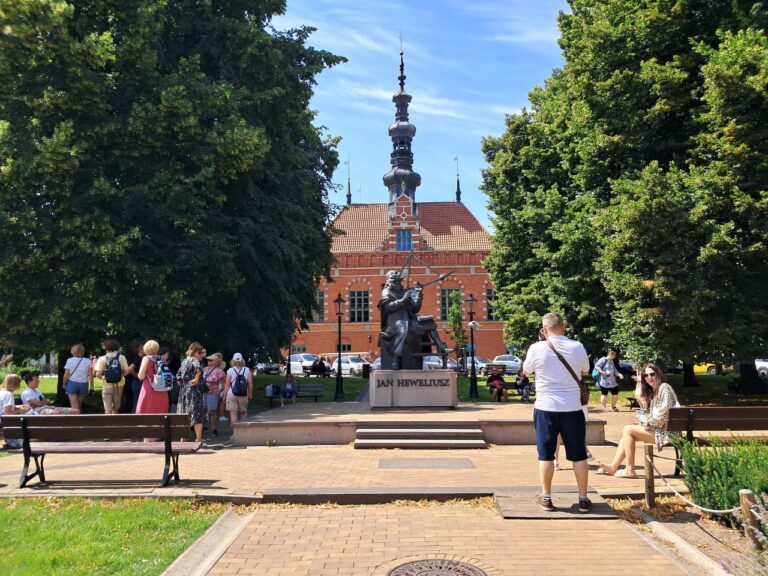 «Скандинавський Хіт: Льодовик Нігардсбрін, Атлантична Дорога, Дорога Орлів та Тролів, гора Далснібба, 6 фіордів та 4 столиці!»