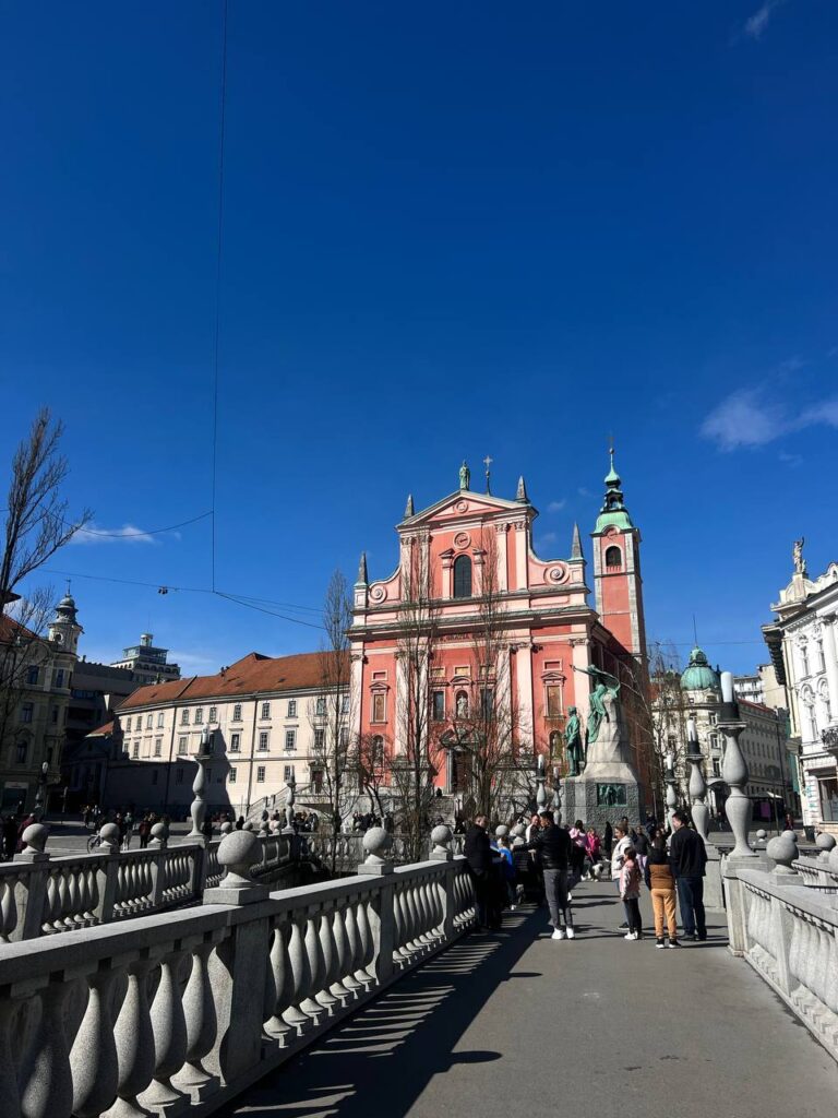 «Міста моди та краси: Мілан, Венеція та Любляна»