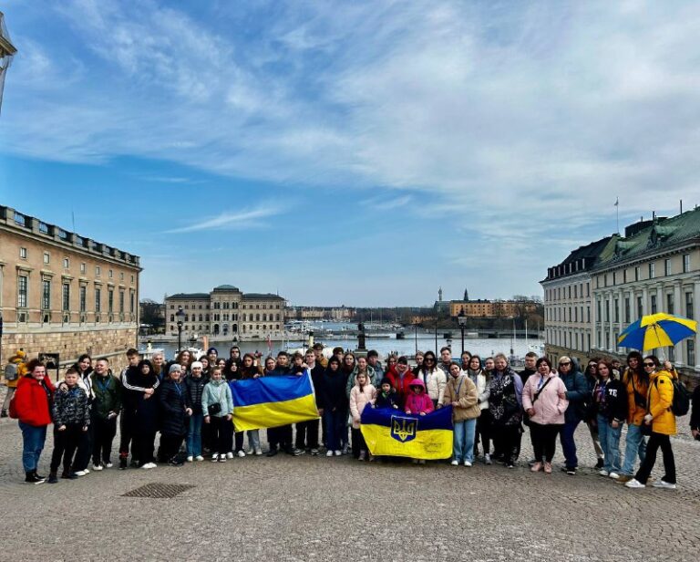 «Хвилями Балтійського моря: Таллінн, Гельсінкі, Стокгольм»