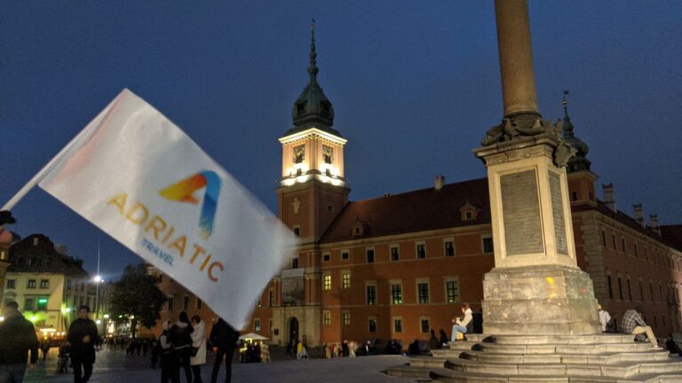 «Париж та Амстердам збирає друзів!»